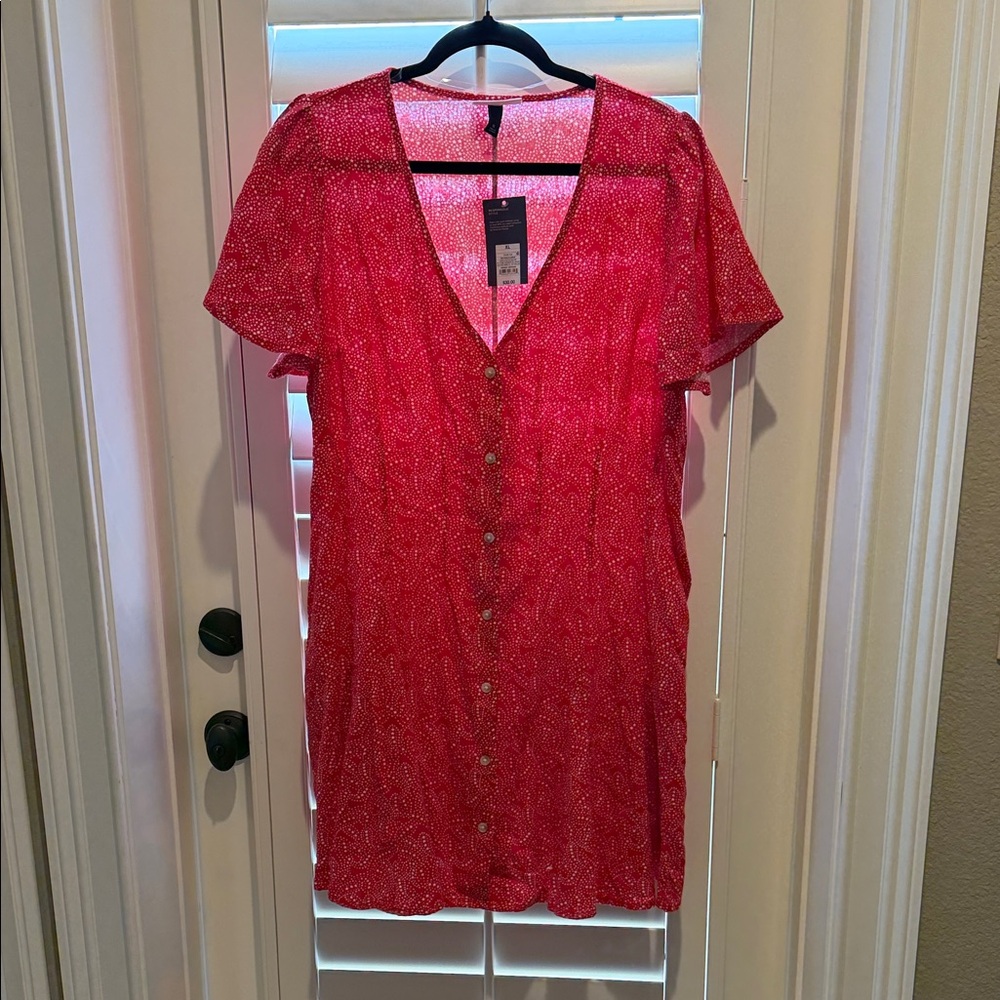 NWT Universal Thread Red and White Stars Dress - XL